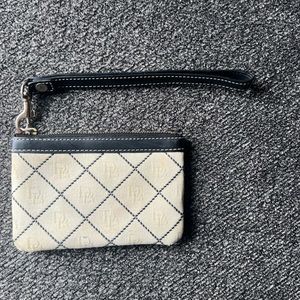 Dooney & Bourke wristlet small